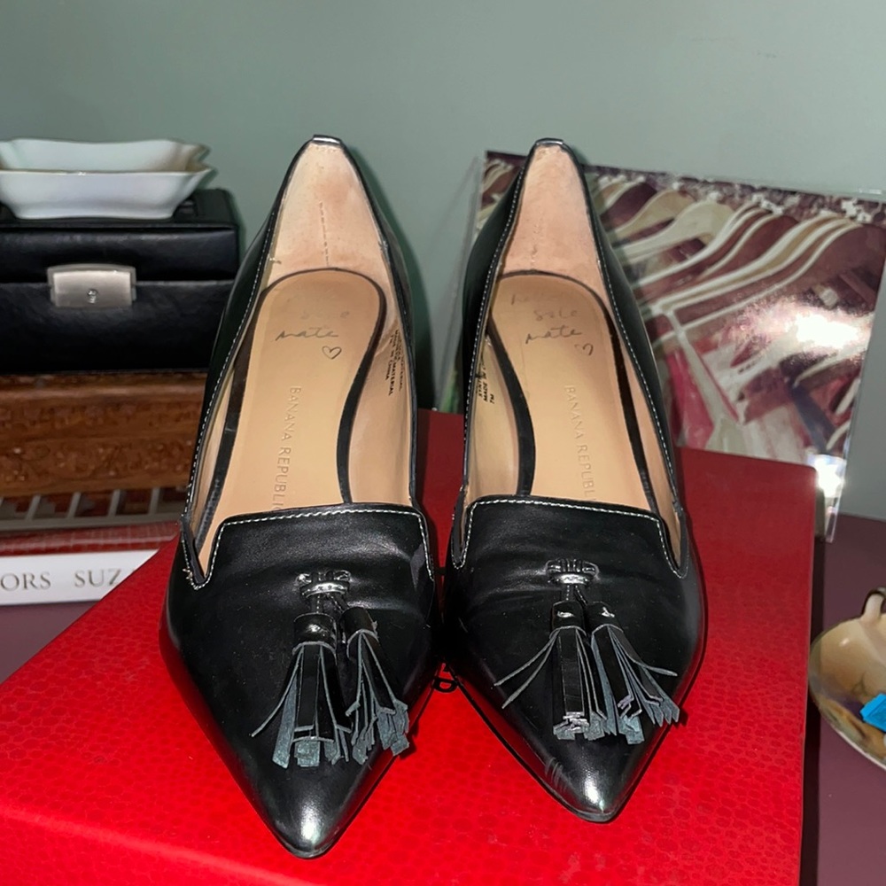 Banana Republic metallic heels